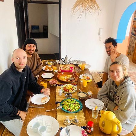 タガズー Binic Surf House Bed & Breakfast エクステリア 写真