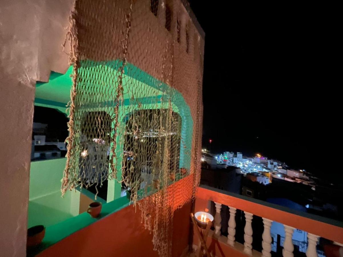 タガズー Binic Surf House Bed & Breakfast エクステリア 写真