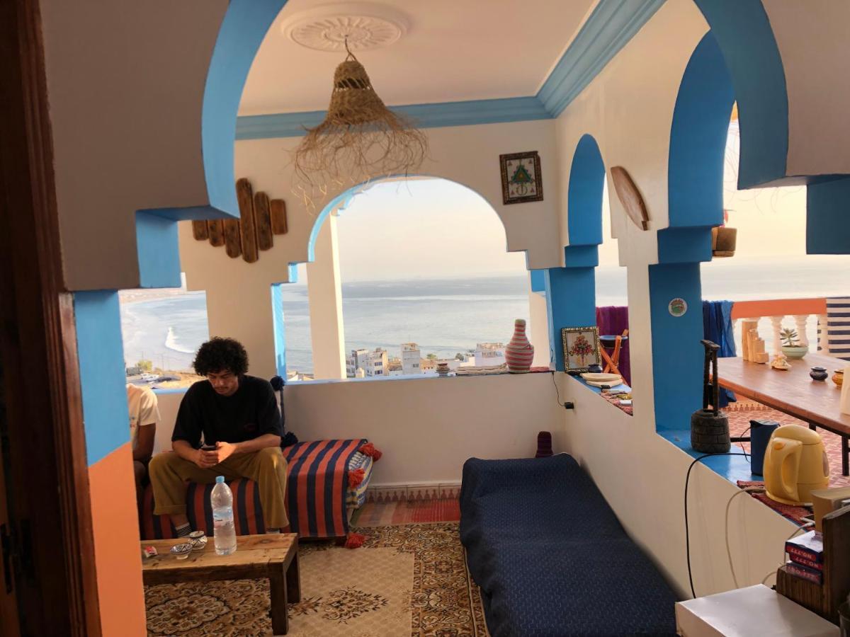 タガズー Binic Surf House Bed & Breakfast エクステリア 写真
