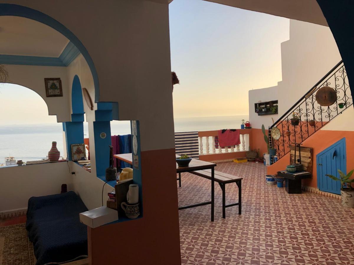 タガズー Binic Surf House Bed & Breakfast エクステリア 写真