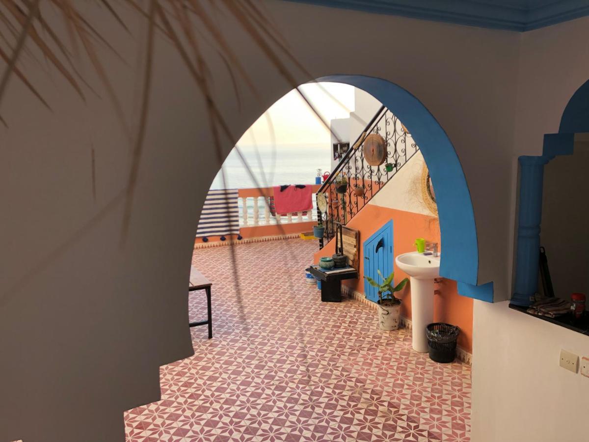 タガズー Binic Surf House Bed & Breakfast エクステリア 写真