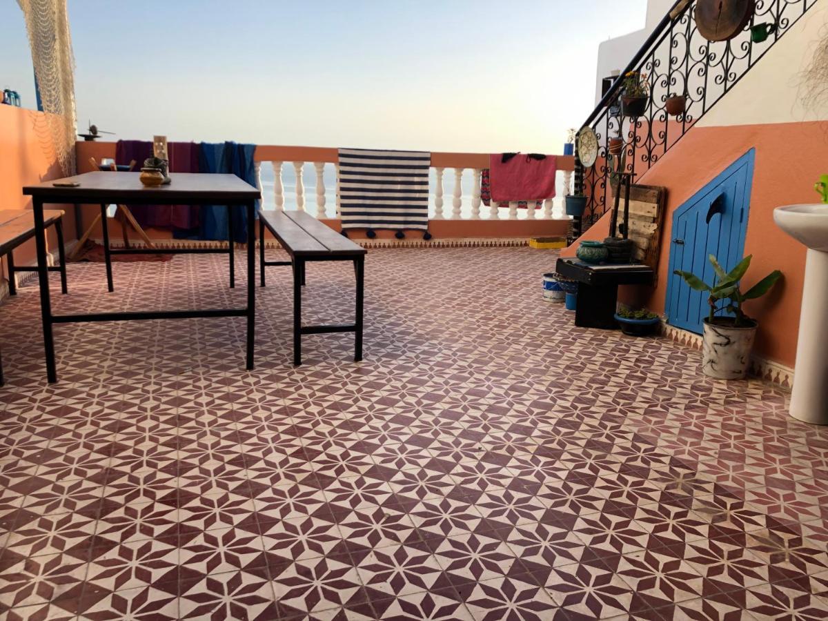 タガズー Binic Surf House Bed & Breakfast エクステリア 写真