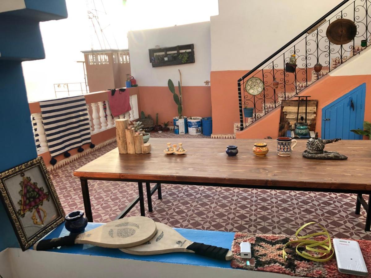 タガズー Binic Surf House Bed & Breakfast エクステリア 写真