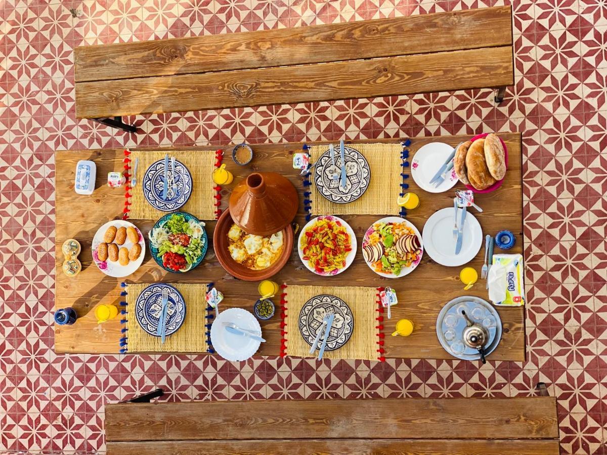 タガズー Binic Surf House Bed & Breakfast エクステリア 写真