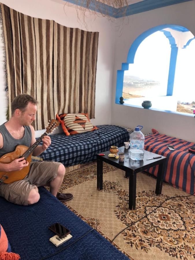 タガズー Binic Surf House Bed & Breakfast エクステリア 写真