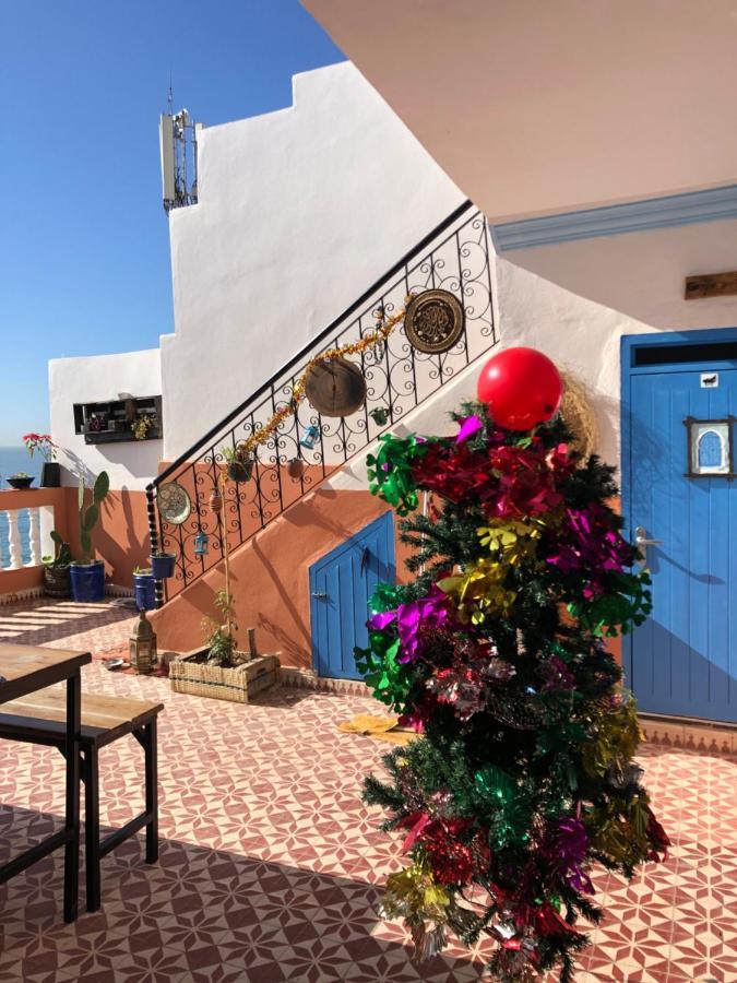 タガズー Binic Surf House Bed & Breakfast エクステリア 写真